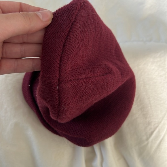 Urban outfitters beanie - Picture 3 of 3
